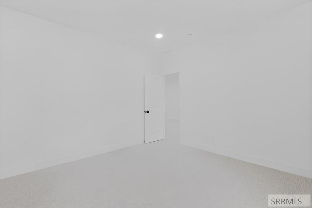 11735 Westfield Ave Property Photo 42