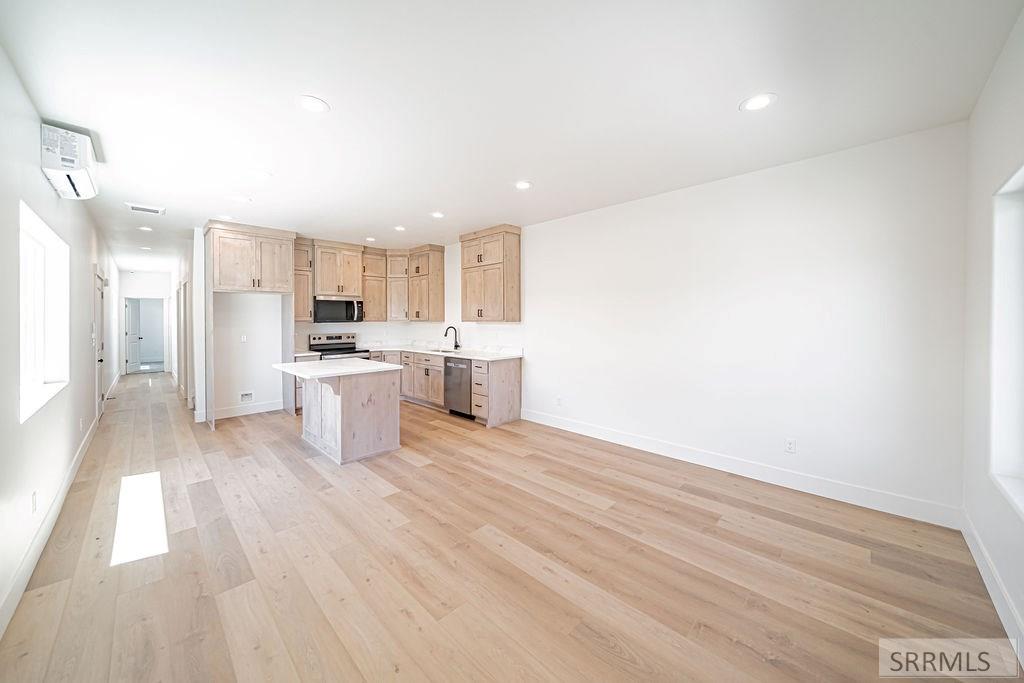 1287 Bear Avenue Property Photo 3