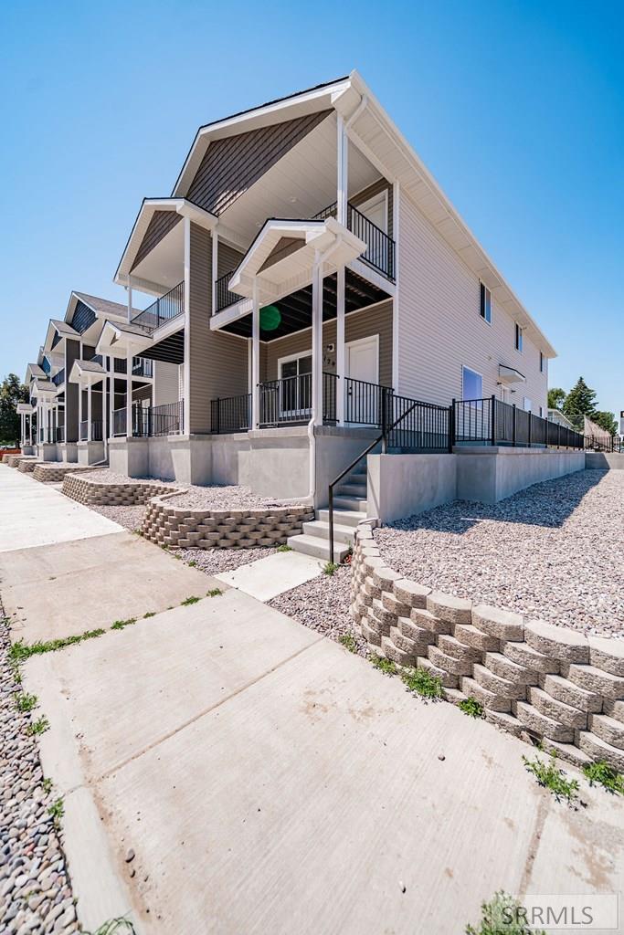 1295/1297 Bear Avenue Property Photo 19