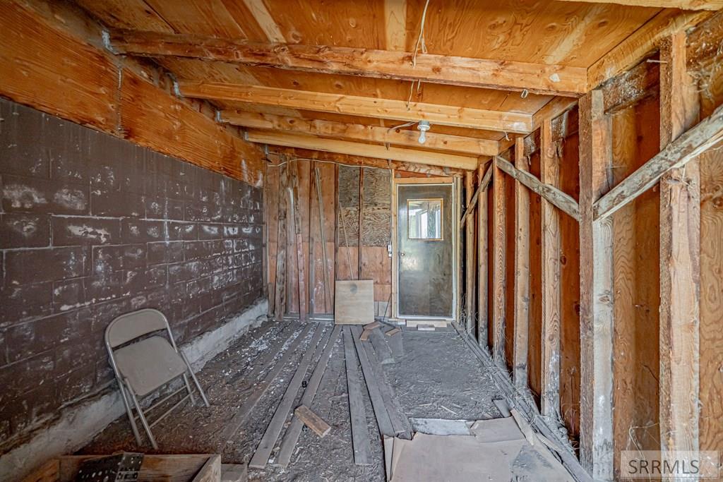 755 S River Road Property Photo 54
