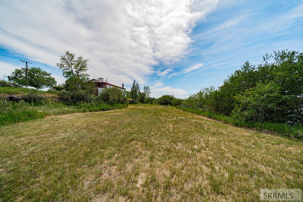 755 S River Road Property Photo 65