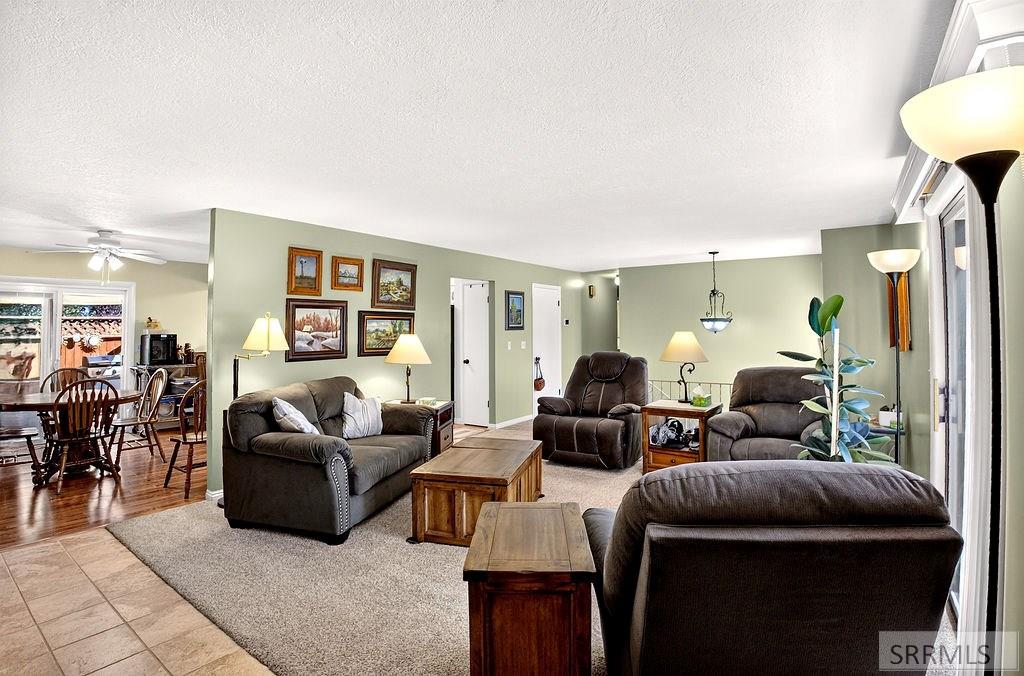 2065 Faye Lane Property Photo 13