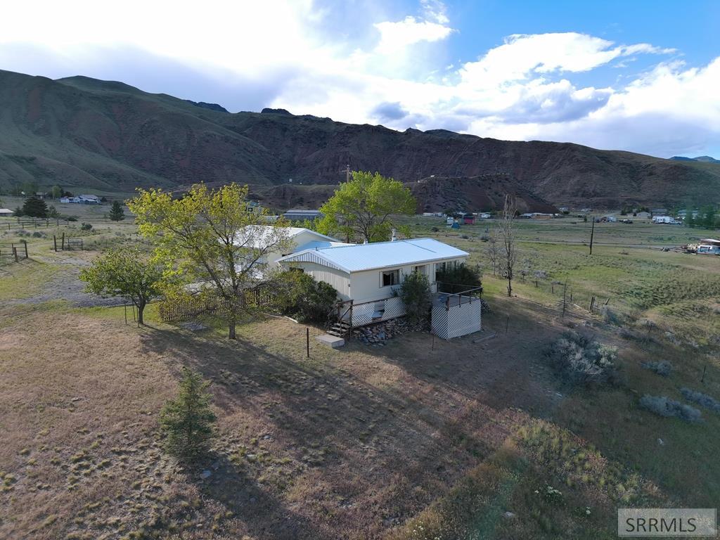 225 Pheasant Road Property Photo 2