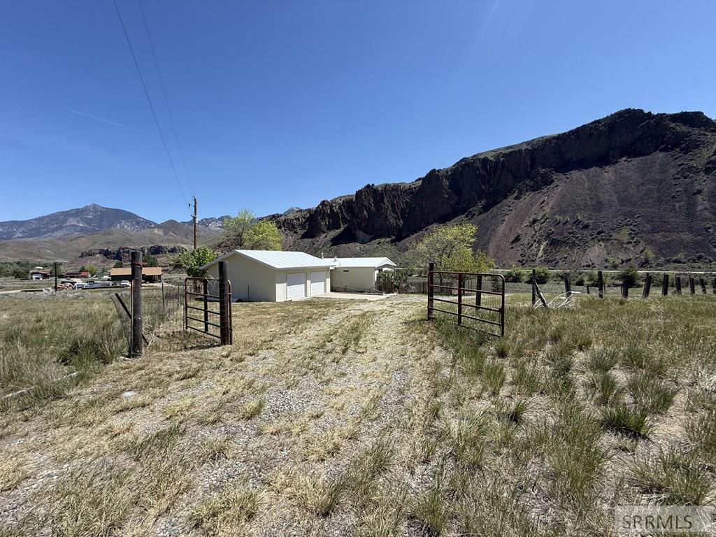 225 Pheasant Road Property Photo 11