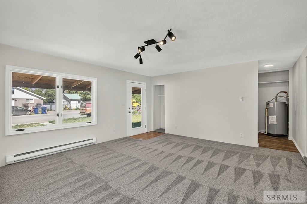667 Decoria Avenue Property Photo 5