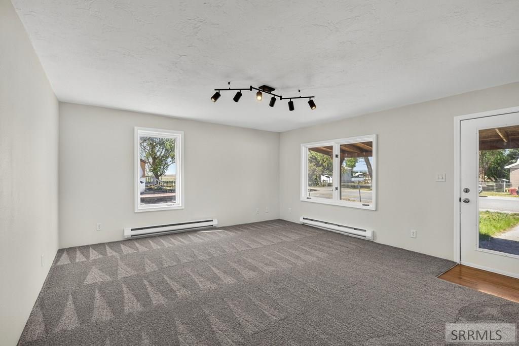 667 Decoria Avenue Property Photo 6