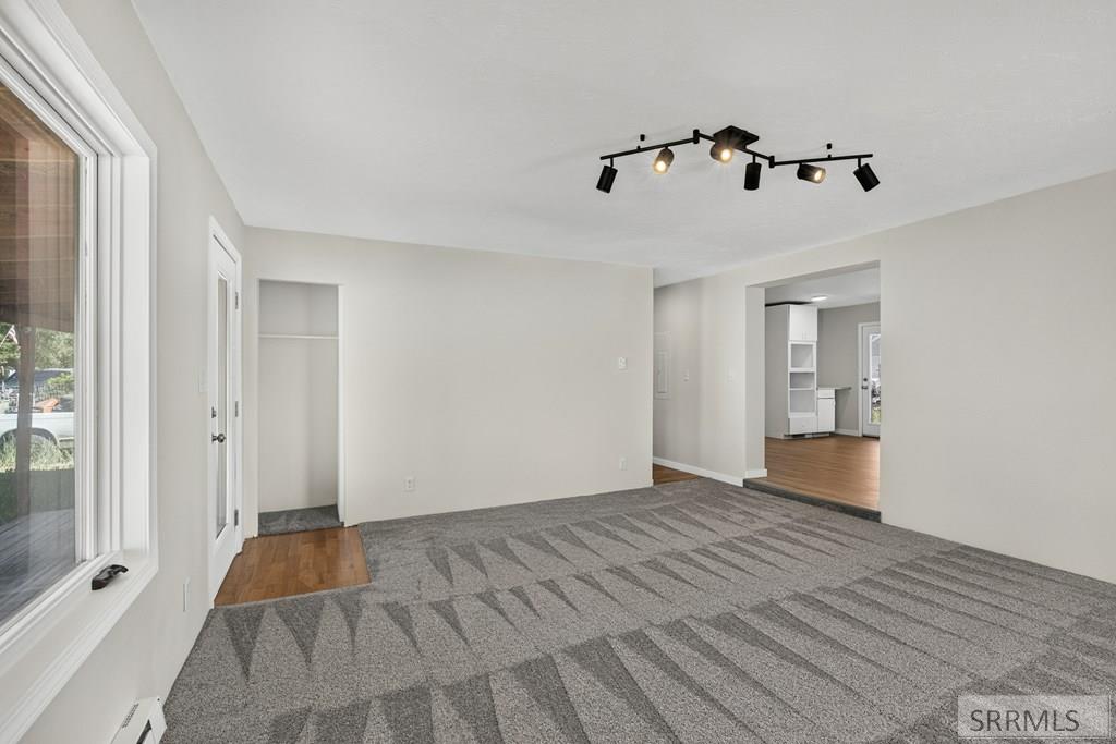 667 Decoria Avenue Property Photo 8