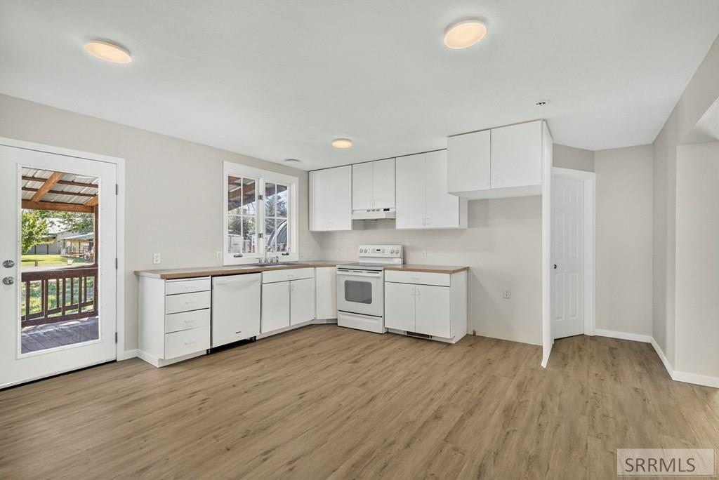667 Decoria Avenue Property Photo 9