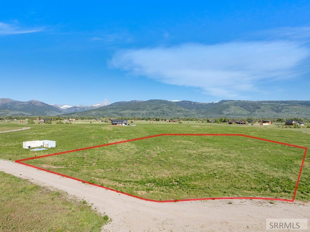 1753 Foxtail Drive Property Photo 11