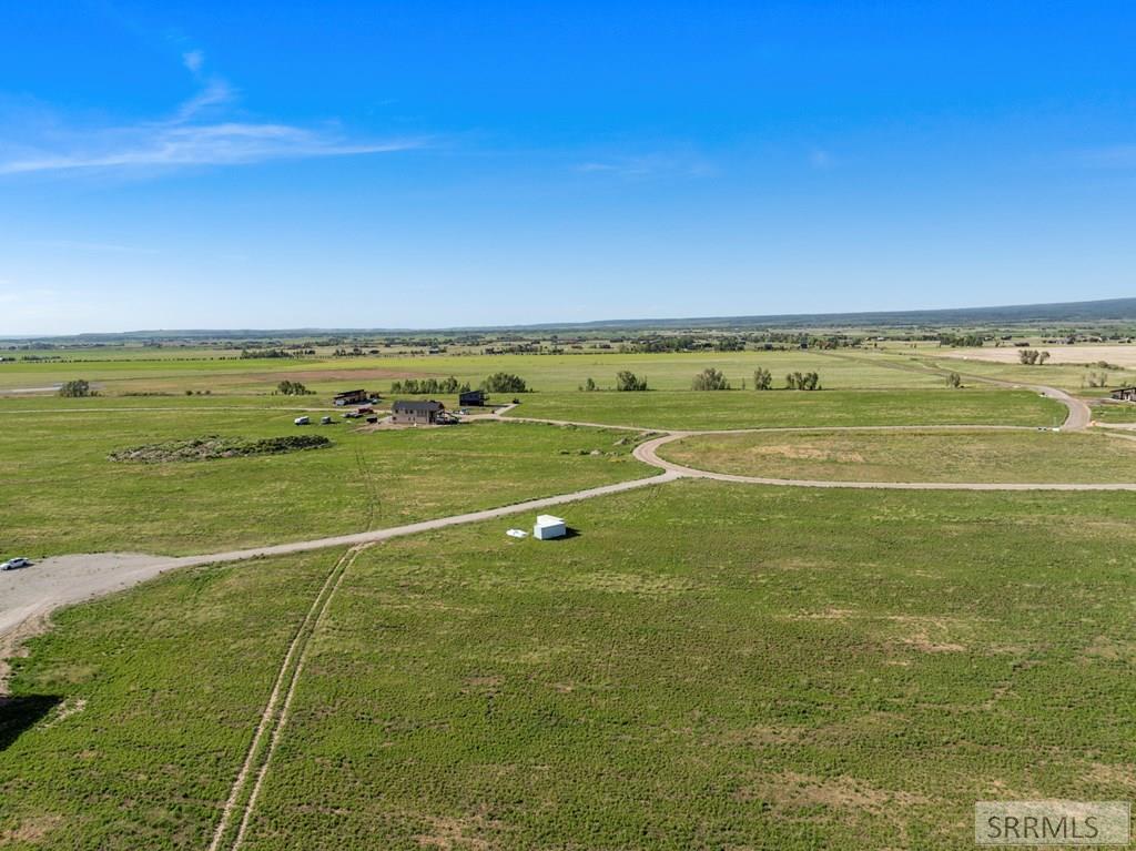 1753 Foxtail Drive Property Photo 28