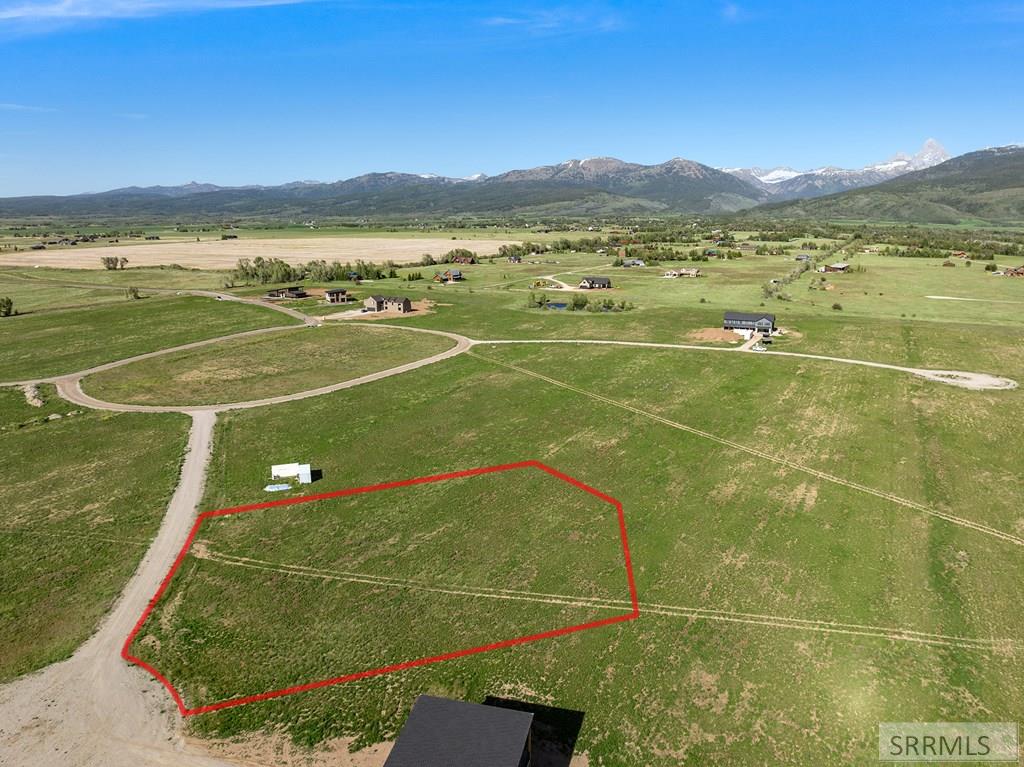 1753 Foxtail Drive Property Photo 33