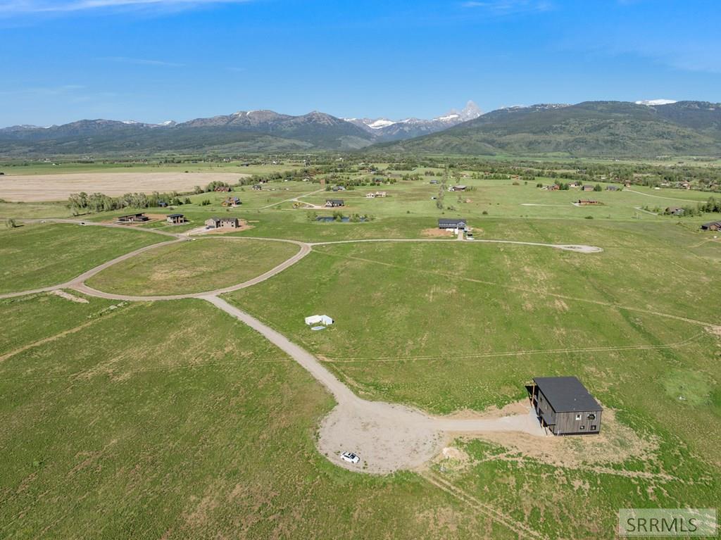 1753 Foxtail Drive Property Photo 36