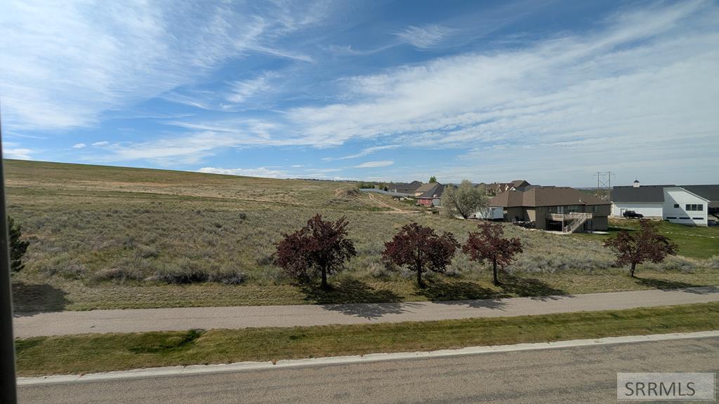 6315 E Chartwell Gardens Property Photo 23