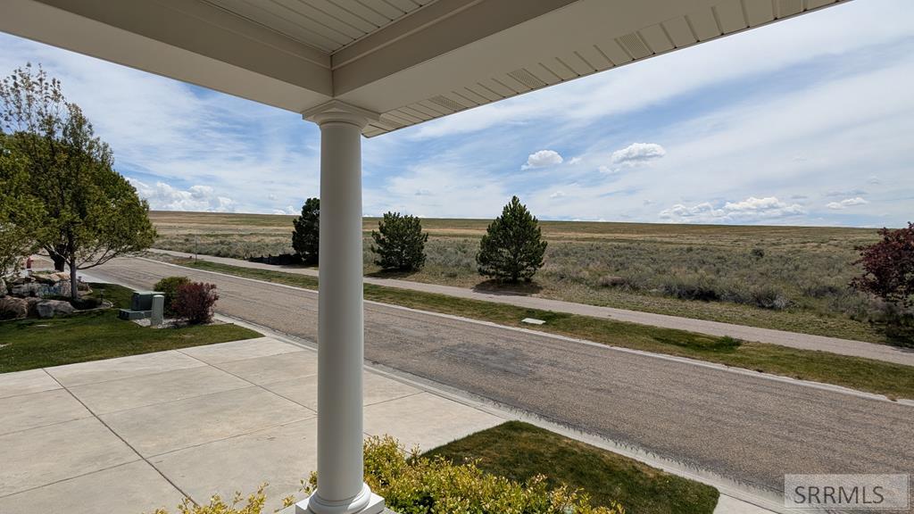 6315 E Chartwell Gardens Property Photo 26
