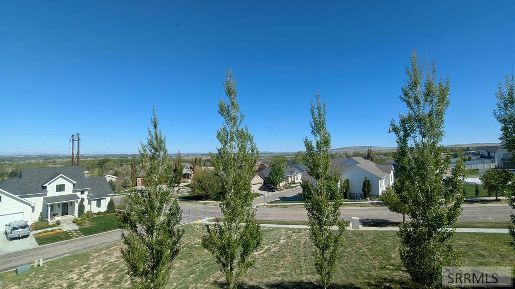 6315 E Chartwell Gardens Property Photo 27