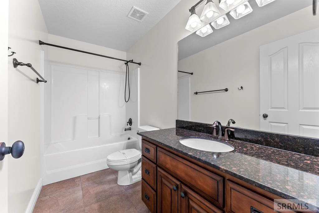 6315 E Chartwell Gardens Property Photo 34