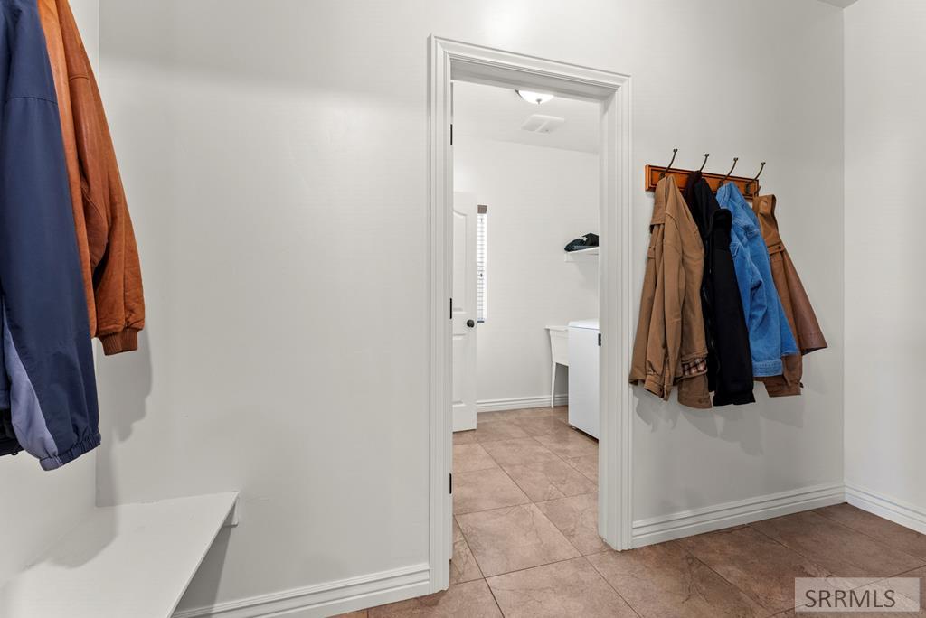 6315 E Chartwell Gardens Property Photo 35