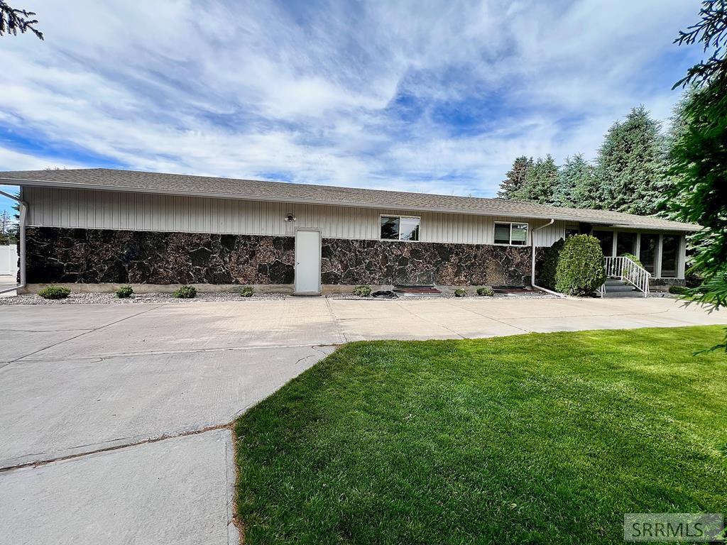3785 E Wanda Street Property Photo 6