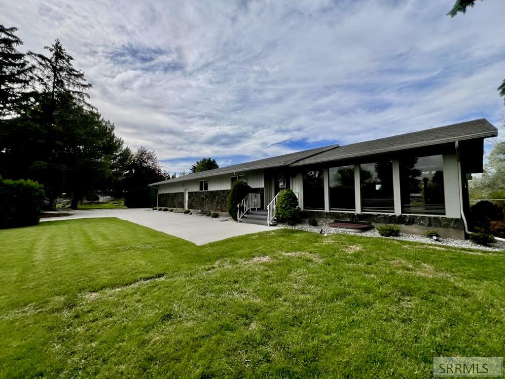 3785 E Wanda Street Property Photo 8