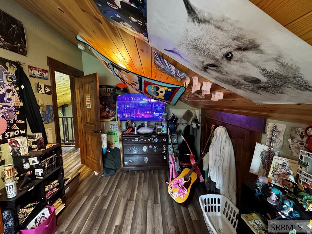 7 Shady Lane Property Photo 24