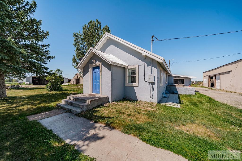 3679 N 5000 E Property Photo 2