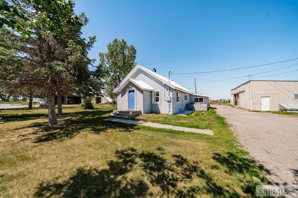 3679 N 5000 E Property Photo 4