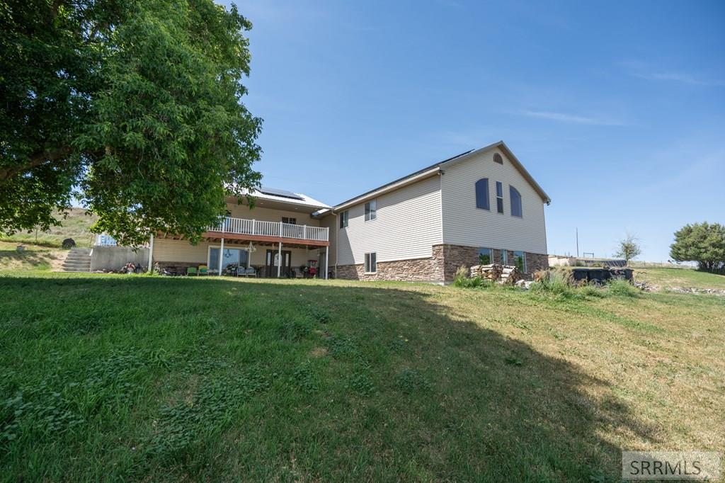 1881 W 113 N Property Photo 4