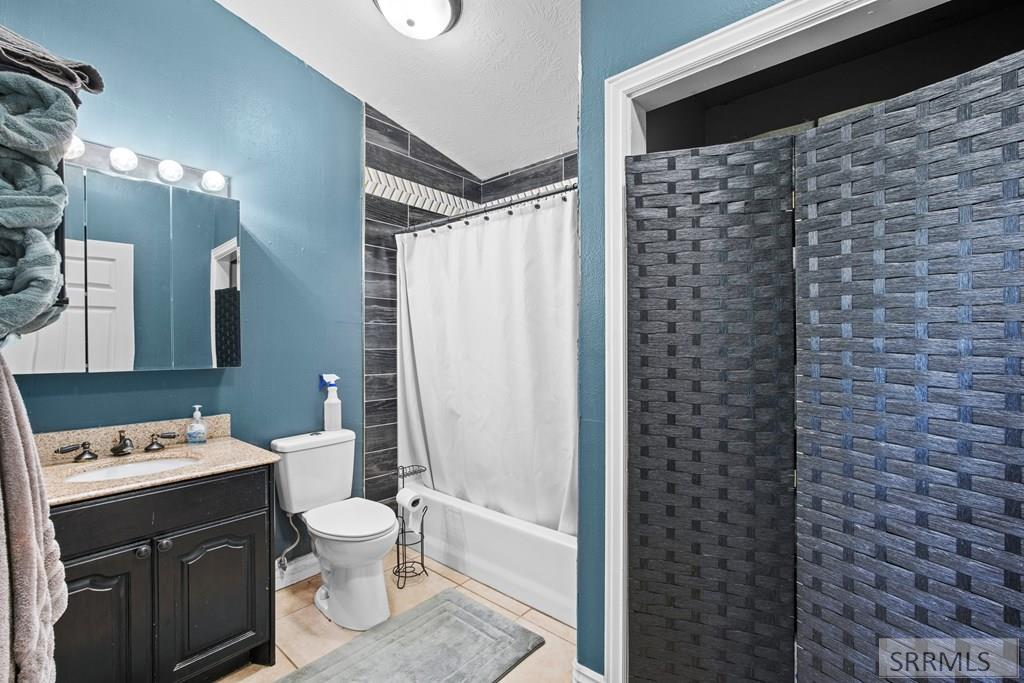 1881 W 113 N Property Photo 31