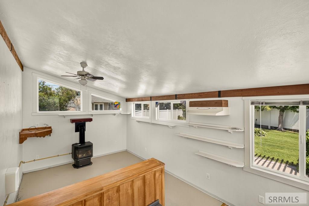 877 Flora Circle Property Photo 24