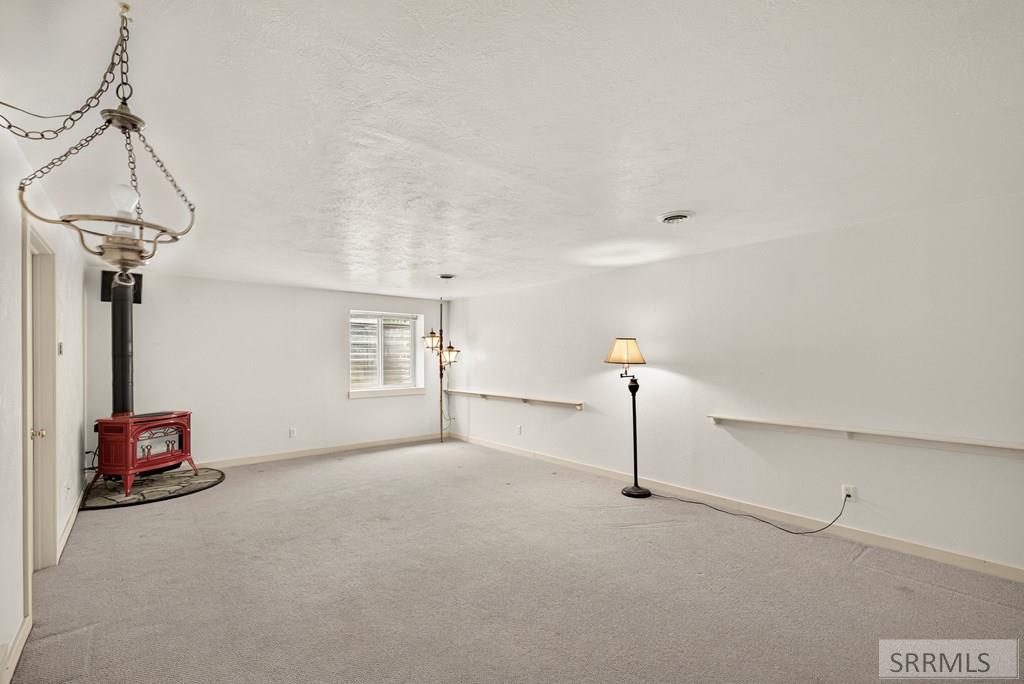 877 Flora Circle Property Photo 26