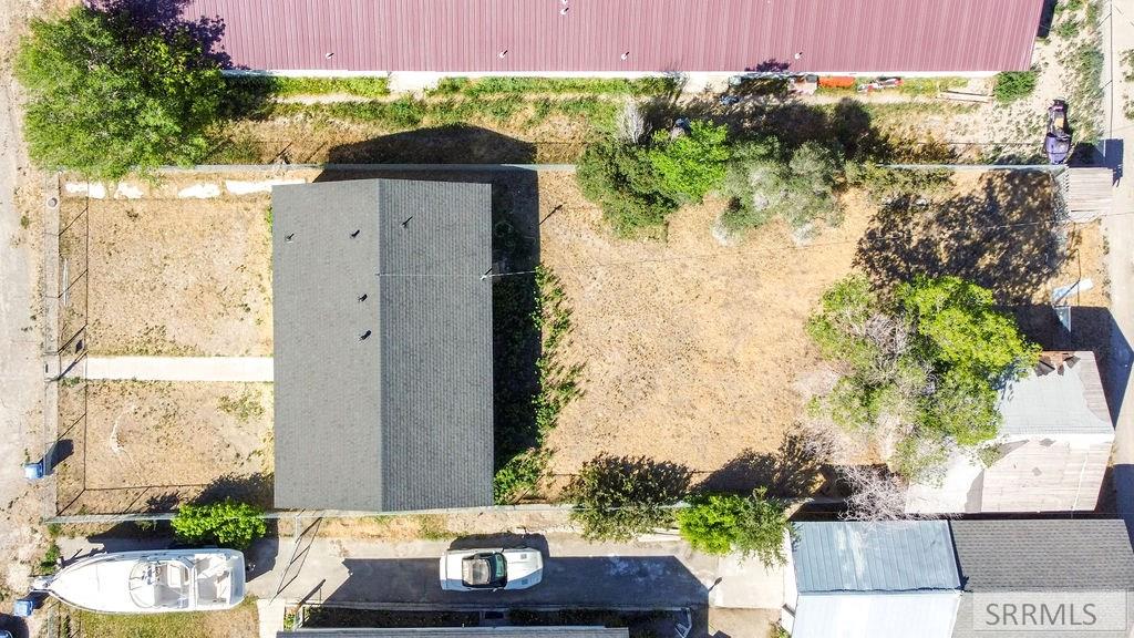 250 Lost River Avenue Property Photo 2