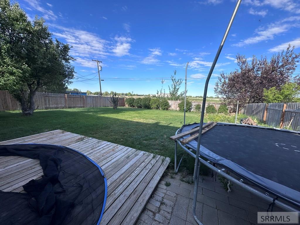 1377 Melody Drive Property Photo 2