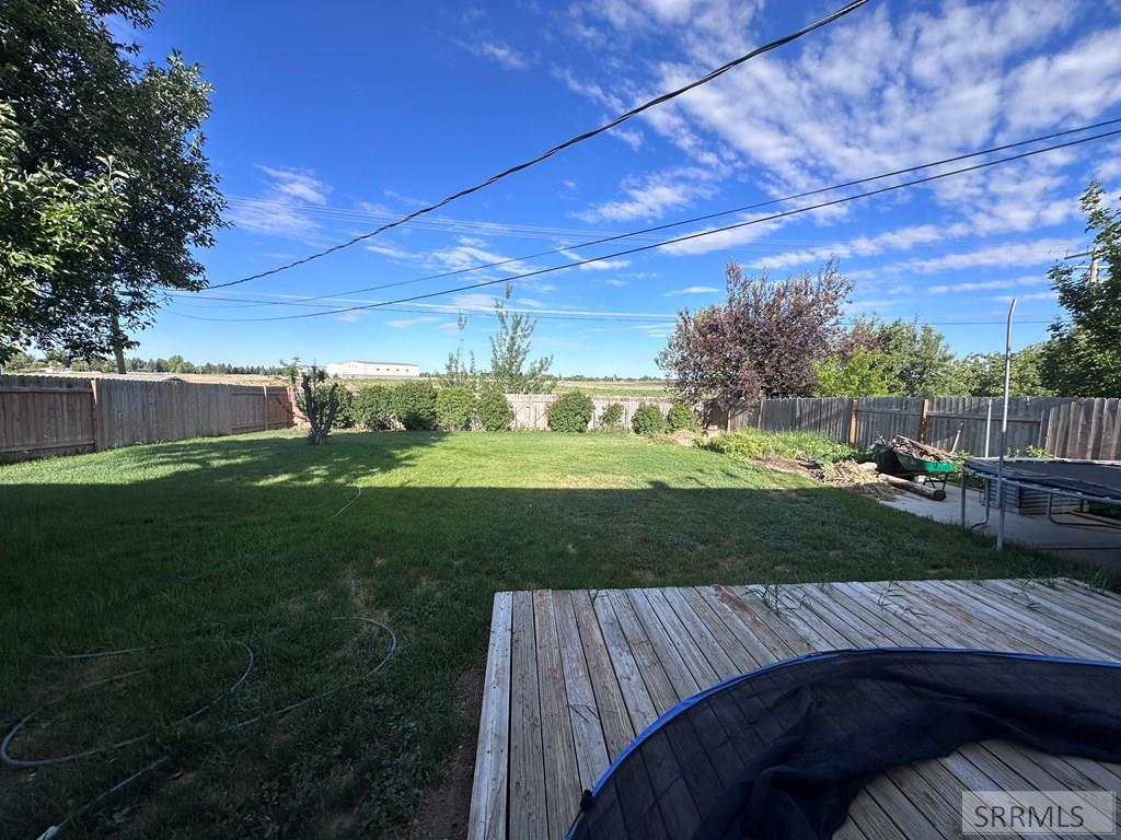 1377 Melody Drive Property Photo 3