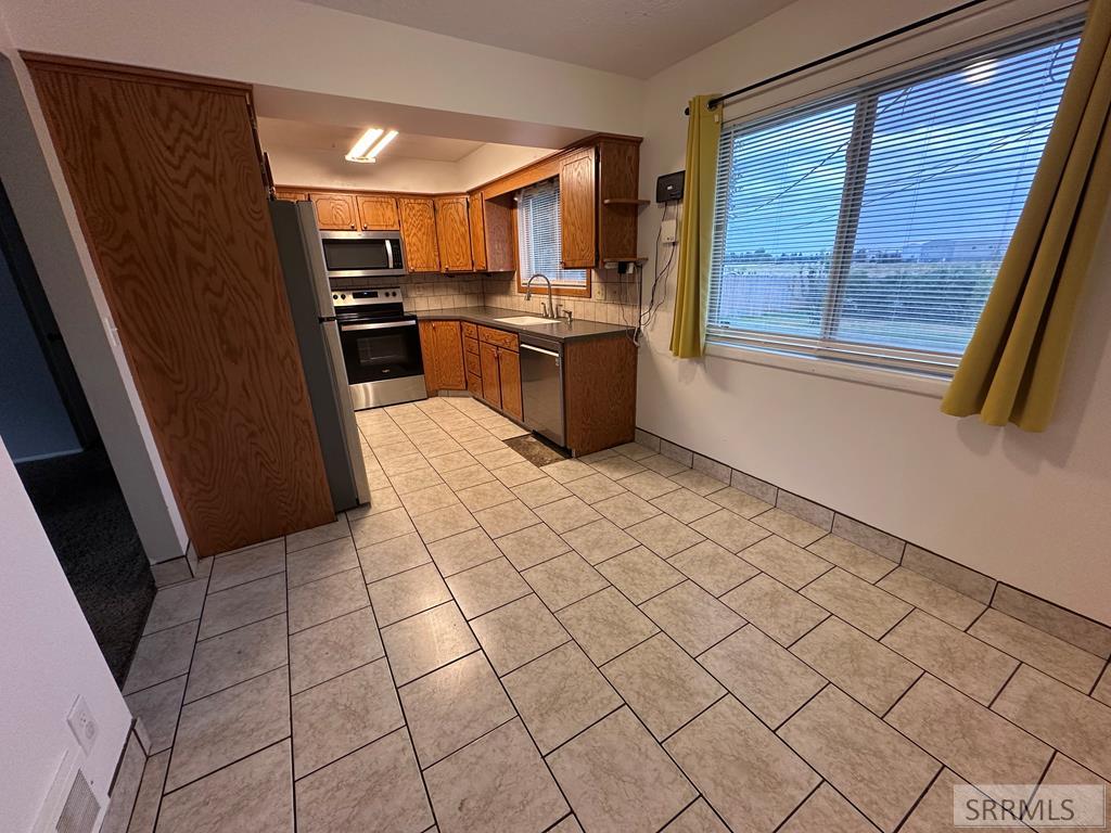 1377 Melody Drive Property Photo 11