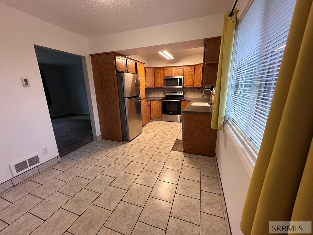 1377 Melody Drive Property Photo 12