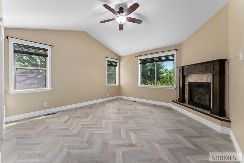 4080 E 450 N Property Photo 28