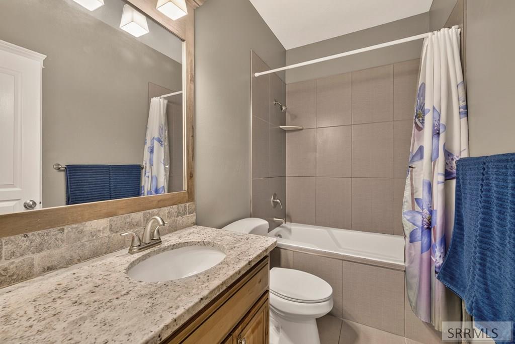 212 Calistoga Drive Property Photo 33