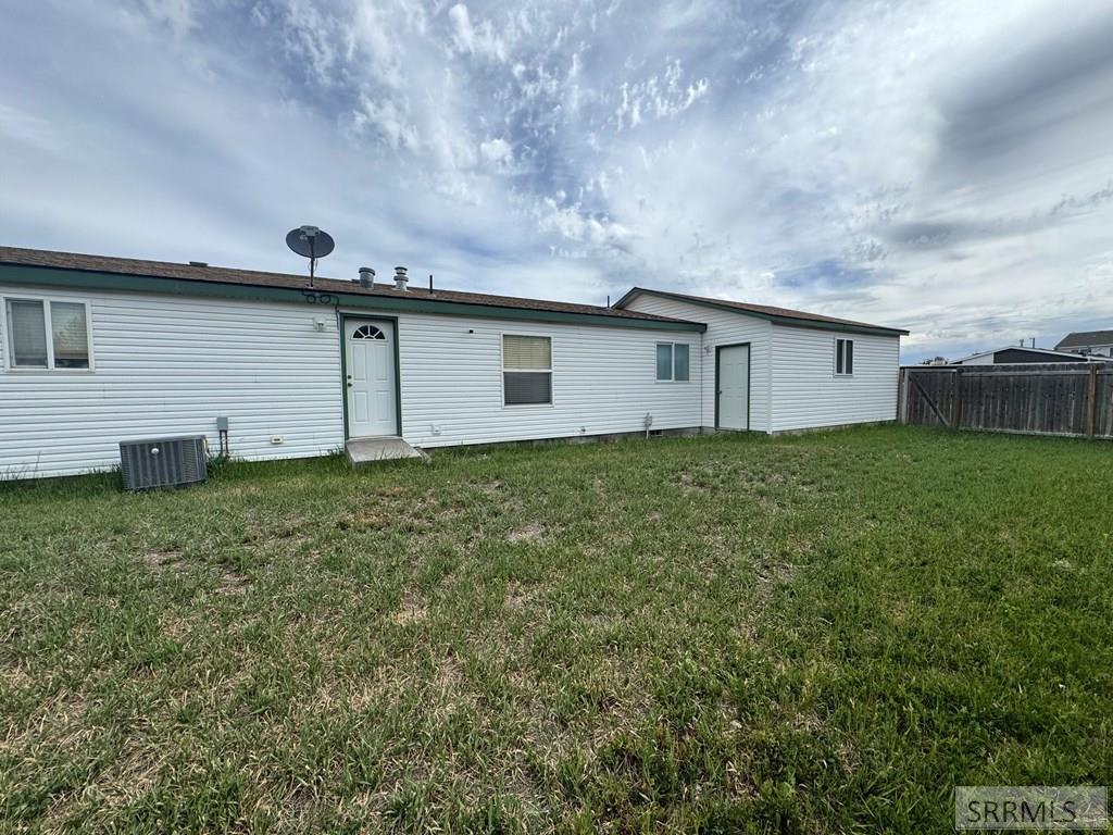 3796 E Greenwillow Lane Property Photo 21