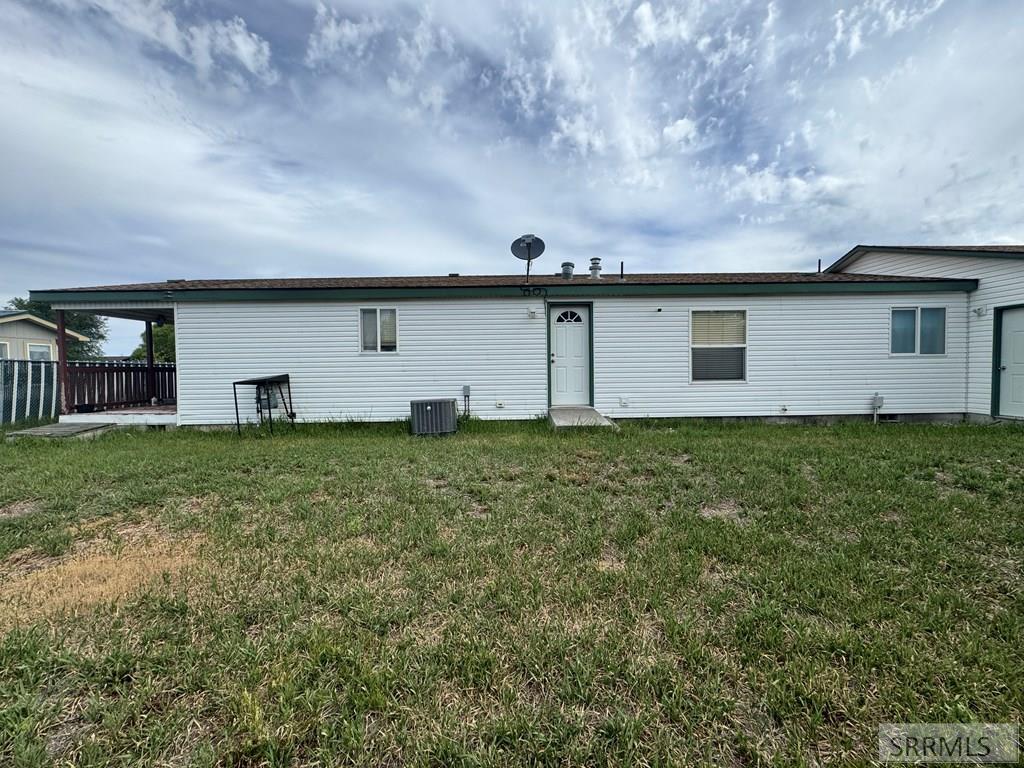 3796 E Greenwillow Lane Property Photo 22