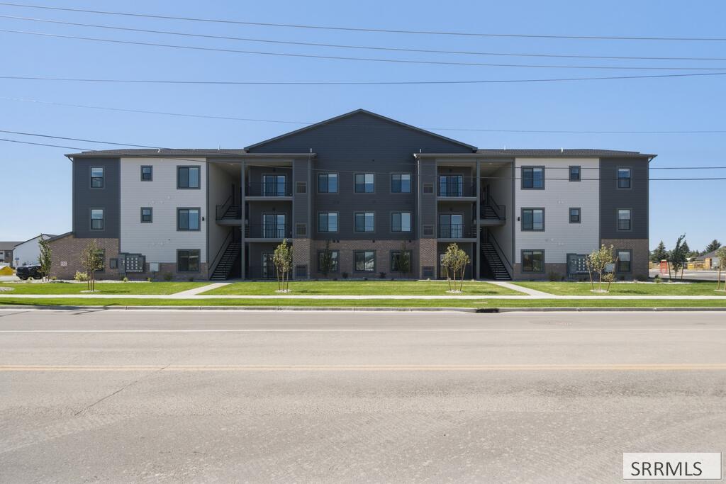 1170 #204 S Skyline Drive # 204 Property Photo 1