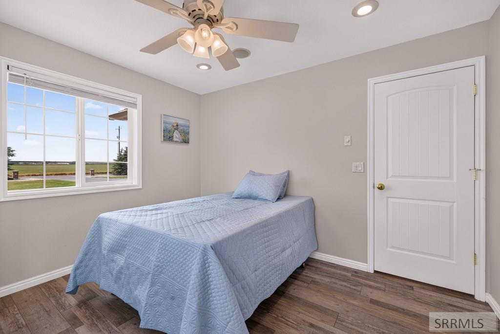 1061 N 1200 E Property Photo 23
