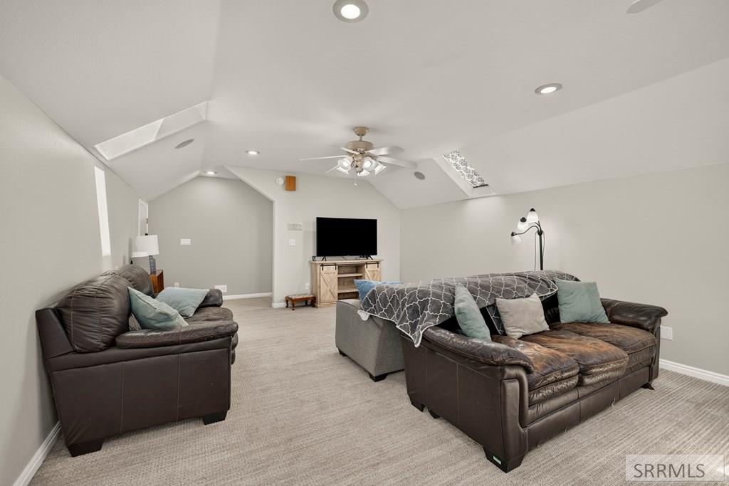 1061 N 1200 E Property Photo 30