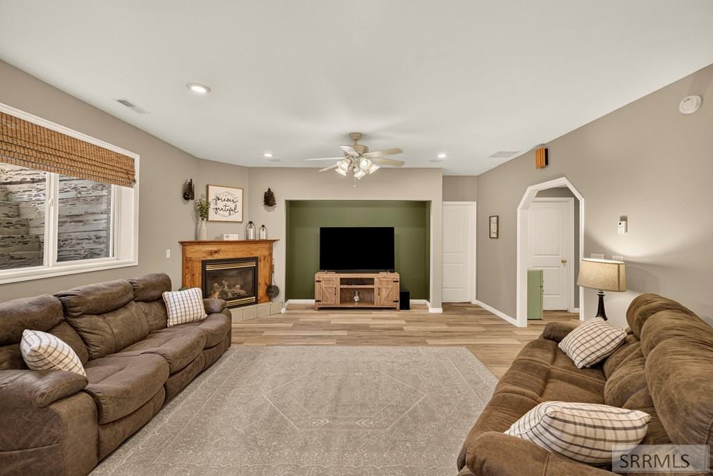 1061 N 1200 E Property Photo 34