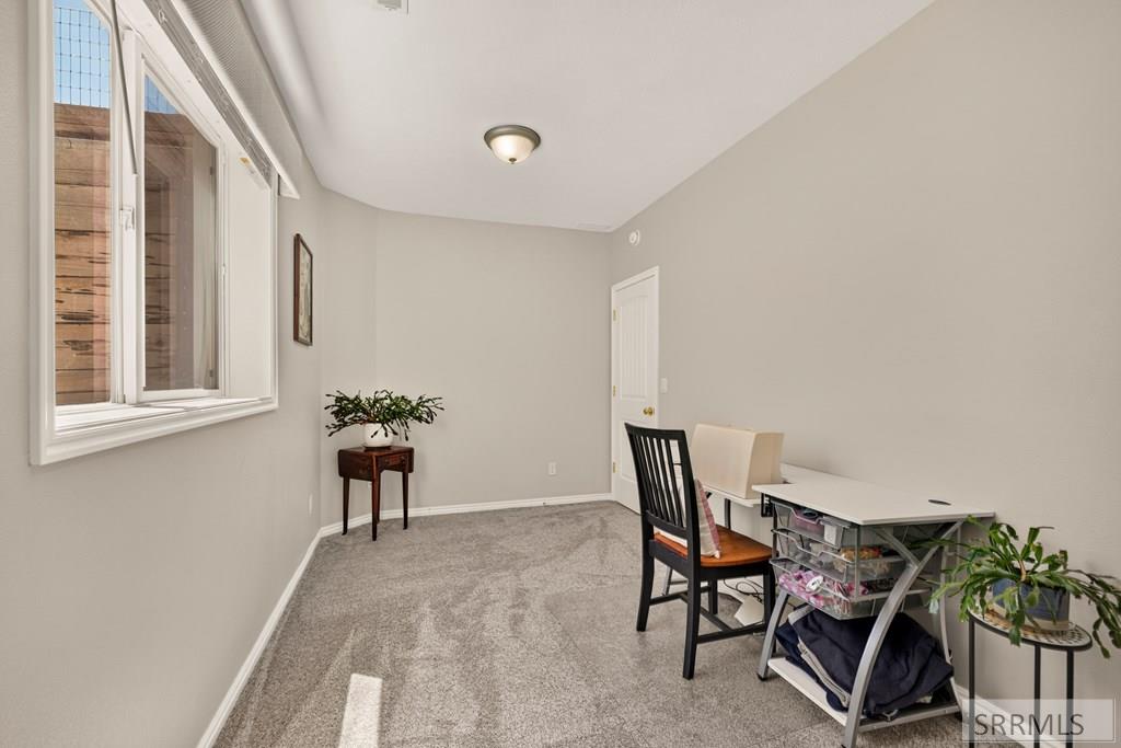 1061 N 1200 E Property Photo 43