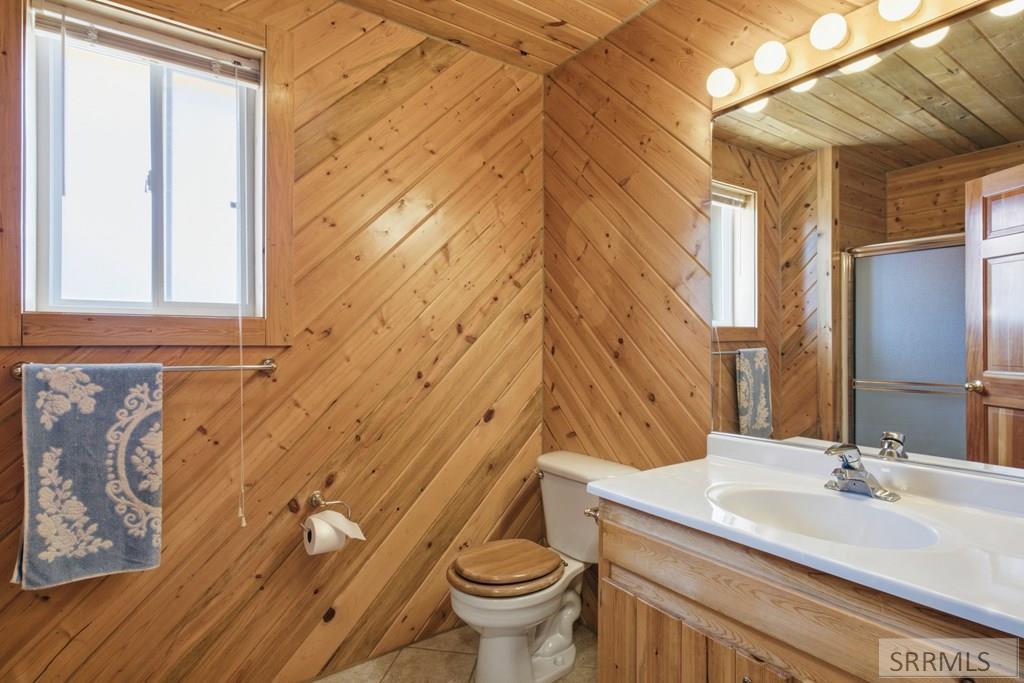 53 S Shoreline Drive Property Photo 16