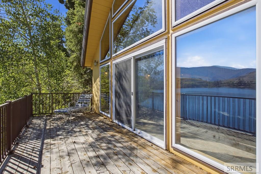 53 S Shoreline Drive Property Photo 49