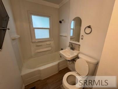 1111 Wilson Avenue Property Photo 5