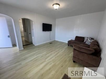 1111 Wilson Avenue Property Photo 9