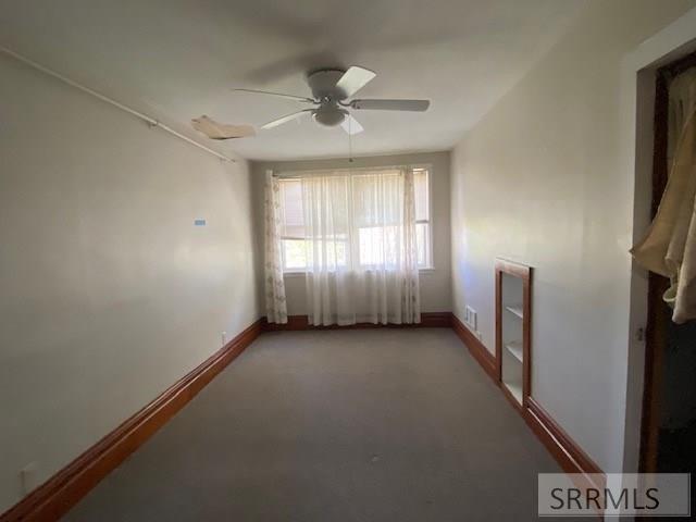 2859 E 650 N Property Photo 11