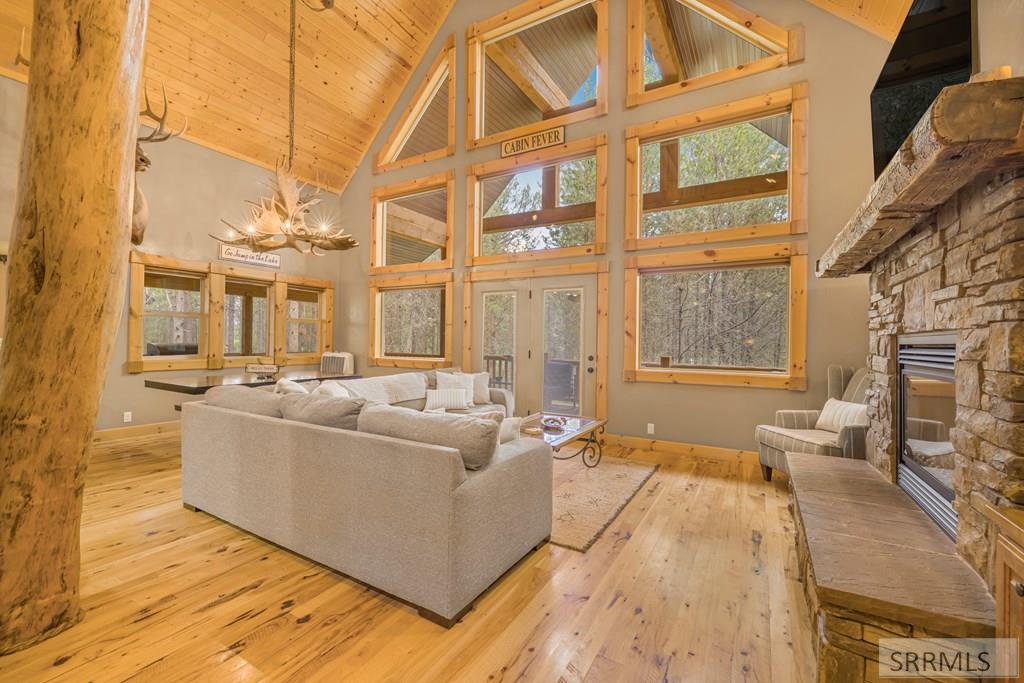 3621 Fernwood Drive Property Photo 8